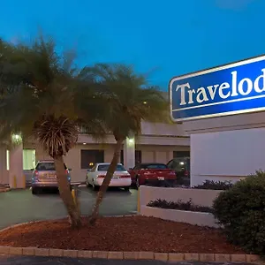 Travelodge By Wyndham Downtown Centroplex Motel